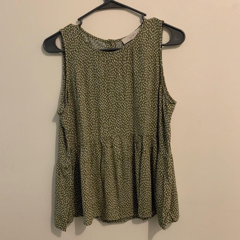 LOFT Green Button Back Peplum Shell NWT
